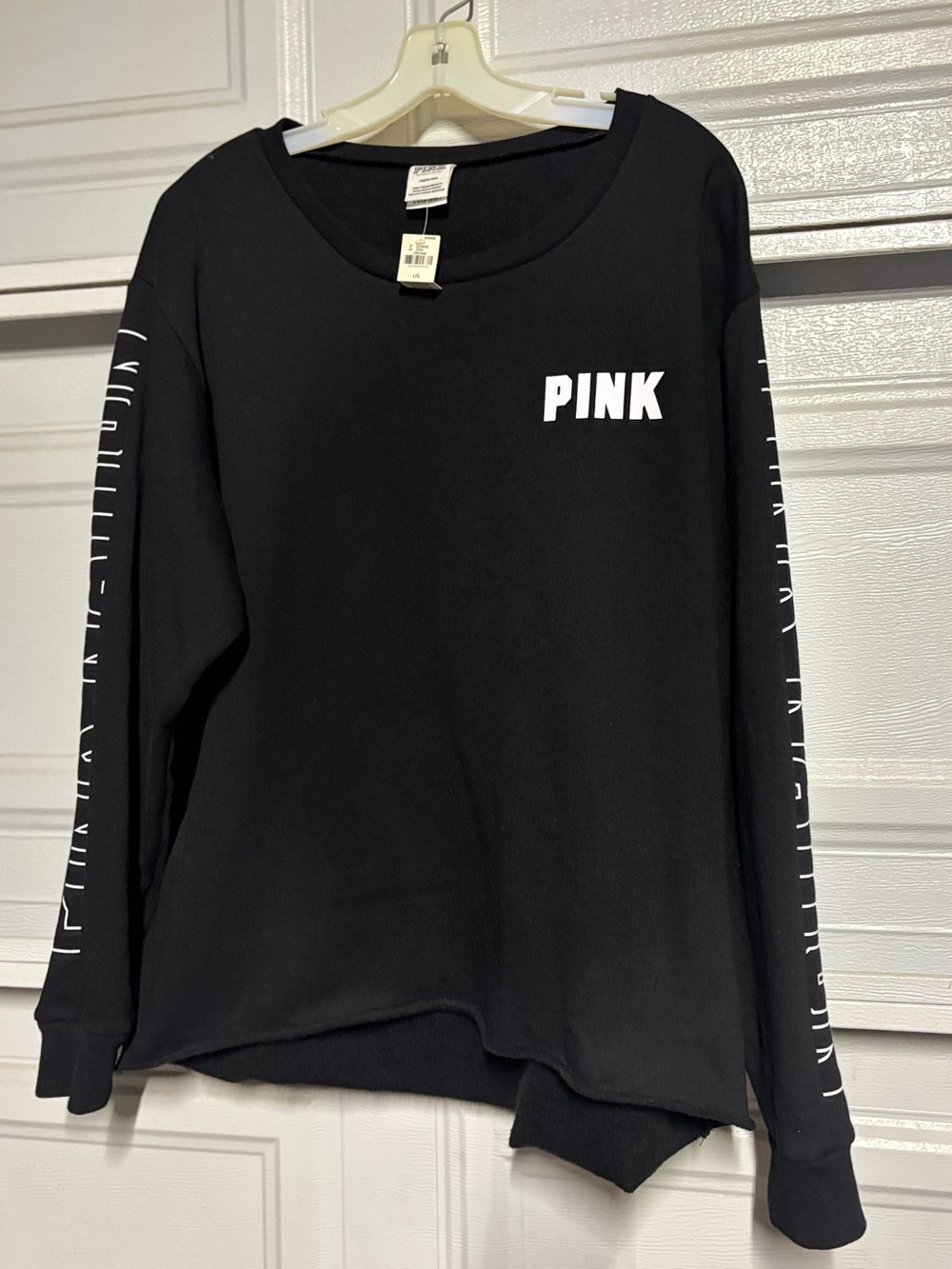 PINK Victoria's Secret Black Long-Sleeve Logo Sweatshirt